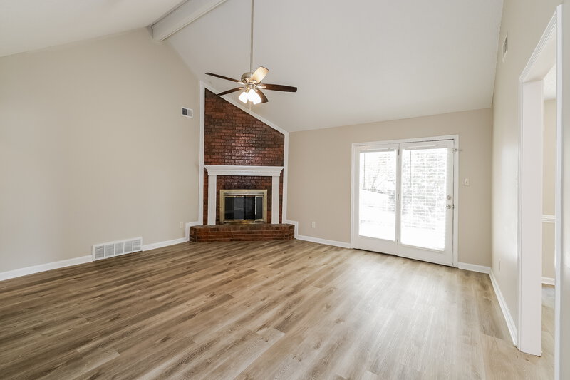1,945/Mo, 488 Mysen Dr Cordova, TN 38018 Living Room View