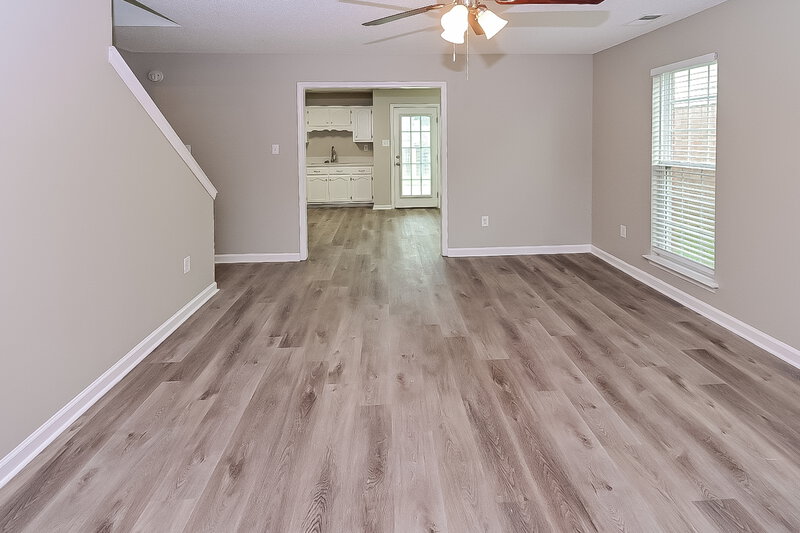 2,730/Mo, 5345 Kalian Cv Southaven, MS 38671 Living Room View 2