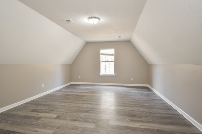 2,155/Mo, 5894 Keebler Drive Southaven, MS 38671 Bonus Room View 2