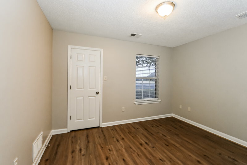 2,035/Mo, 8250 Morning Sun Cv Walls, MS 38680 Bedroom View