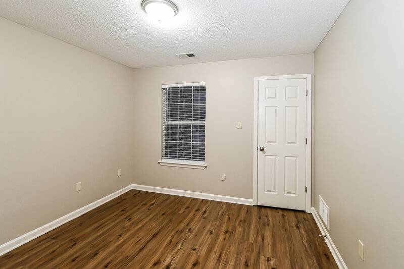 2,035/Mo, 8250 Morning Sun Cv Walls, MS 38680 Bedroom View 2
