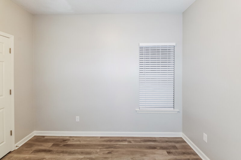 2,100/Mo, 7138 Queens Crown Ct Memphis, TN 38125 Bedroom View