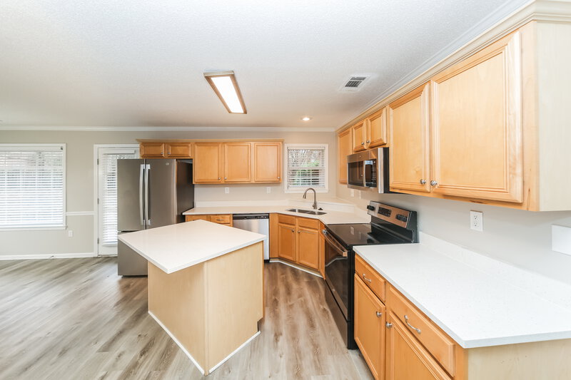 2,245/Mo, 9264 Tamhaven Dr Cordova, TN 38016 Kitchen View