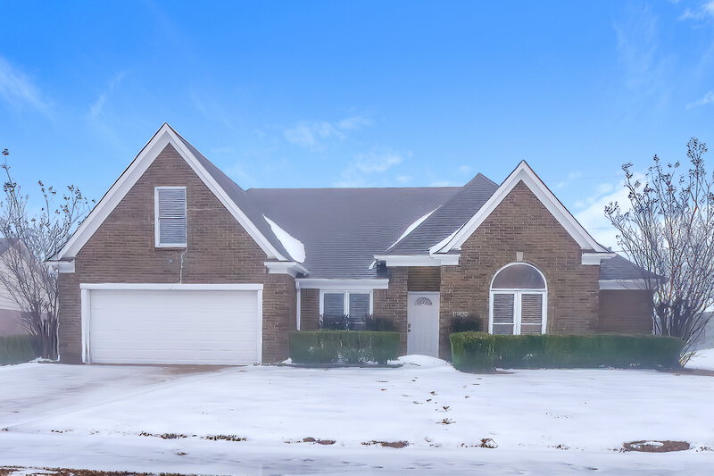 1,965/Mo, 1960 E Chimneyrock Blvd Cordova, TN 38016 External View