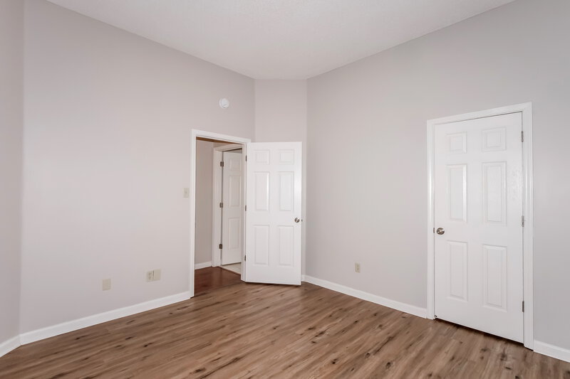 1,965/Mo, 1960 E Chimneyrock Blvd Cordova, TN 38016 Bedroom View 3