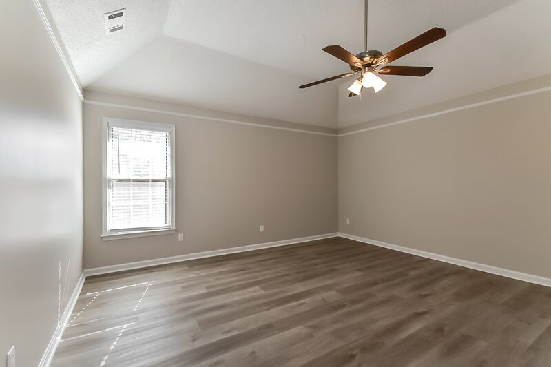 2,005/Mo, 2025 Westbriar Dr Cordova, TN 38016 Main Bedroom View