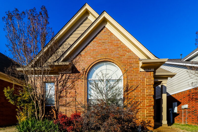 1,675/Mo, 9134 Cinderhill Cv E Cordova, TN 38016 External View