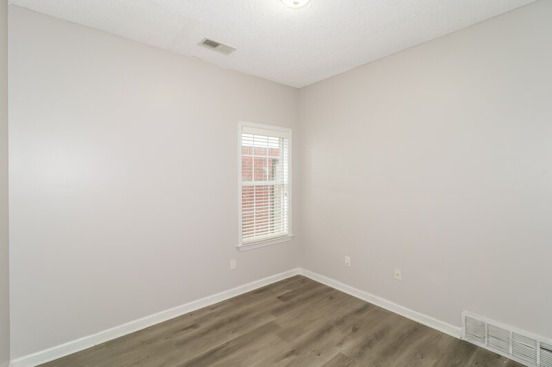 1,675/Mo, 9134 Cinderhill Cv E Cordova, TN 38016 Bedroom View 2