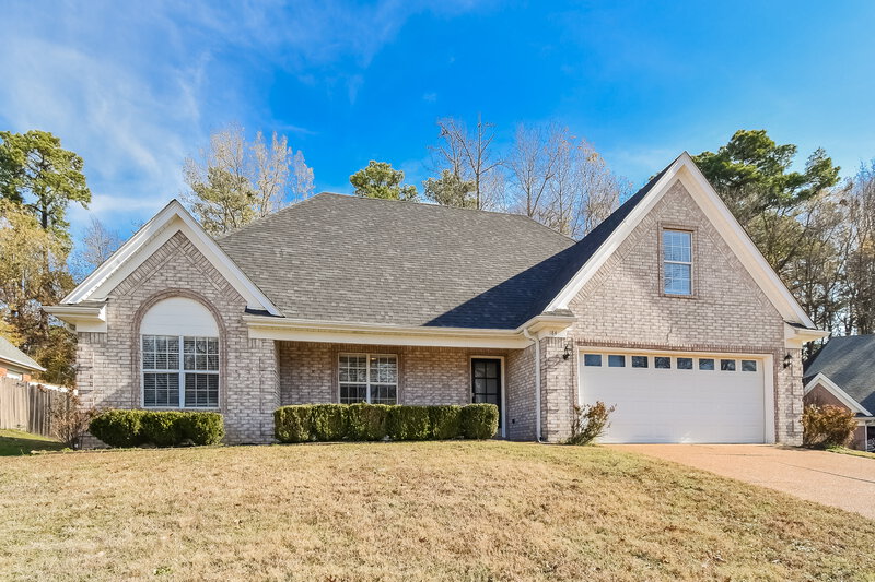 1,875/Mo, 184 Pebble Creek Cv E Hernando, MS 38632 Front View