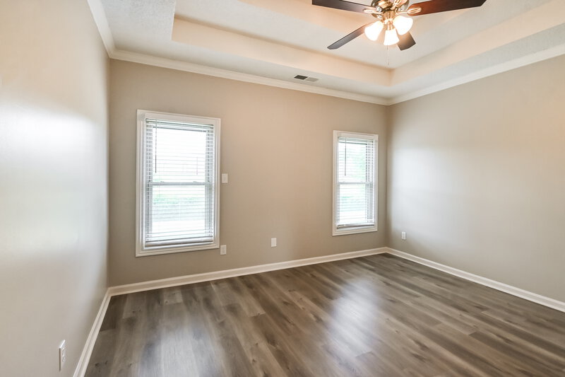2,200/Mo, 4463 Whispering Bend Dr Memphis, TN 38125 Main Bedroom View