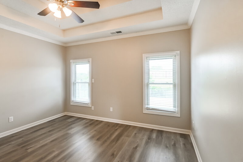 2,200/Mo, 4463 Whispering Bend Dr Memphis, TN 38125 Main Bedroom View 2