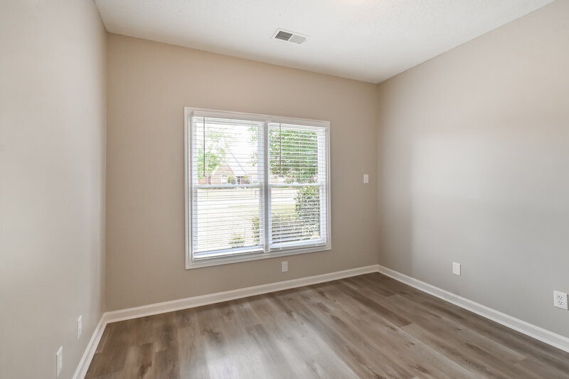 2,200/Mo, 4463 Whispering Bend Dr Memphis, TN 38125 Bedroom View
