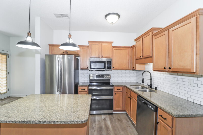 2,375/Mo, 12370 Strong Heart Trl Arlington, TN 38002 Kitchen View 2
