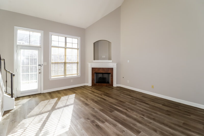 2,015/Mo, 6857 Lagrange Pines Rd Cordova, TN 38018 Living Room View