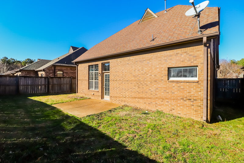 2,015/Mo, 6857 Lagrange Pines Rd Cordova, TN 38018 Rear View