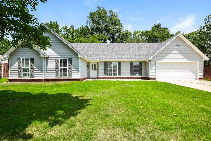 2,045/Mo, 7632 Woodshire Dr Horn Lake, MS 38637 Front View