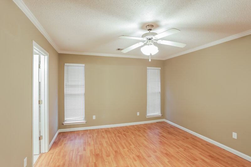 2,115/Mo, 7632 Woodshire Dr Horn Lake, MS 38637 Bedroom View