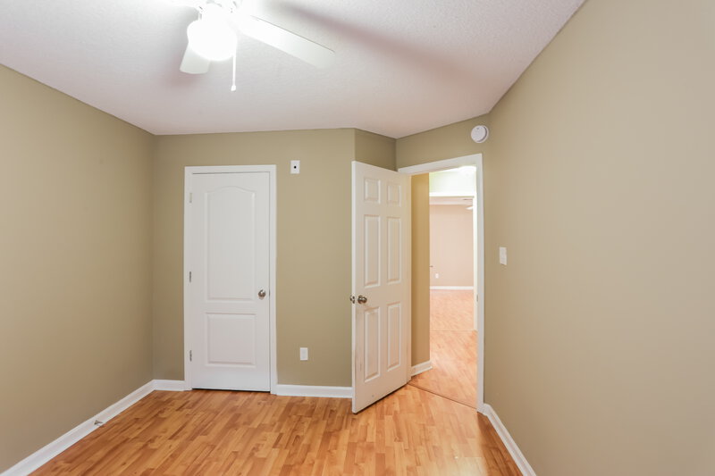 2,115/Mo, 7632 Woodshire Dr Horn Lake, MS 38637 Bedroom View 5