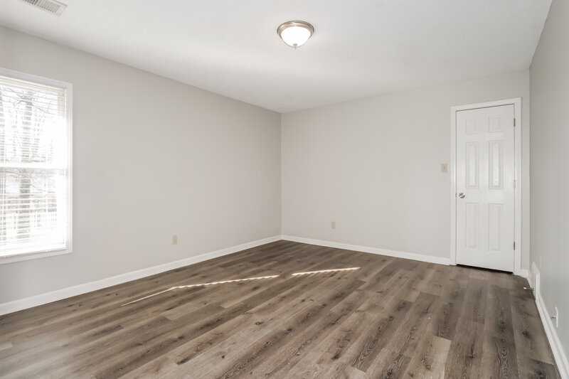 2,175/Mo, 1981 Dartford Cove Cordova, TN 38016 Bedroom View