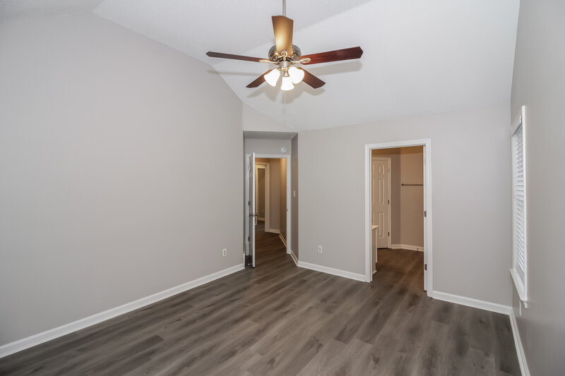 1,675/Mo, 7173 Amberly Way Dr Cordova, TN 38018 Main Bedroom View 2