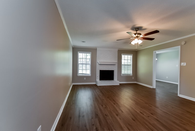 3,570/Mo, 1937 Pecan Meadows Southaven, MS 38671 Living Room View