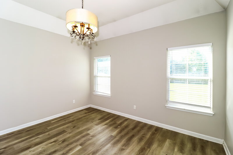 2,195/Mo, 3835 Dawnwood Cir W Southaven, MS 38672 Main Bedroom View 2