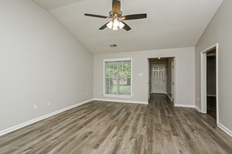 1,570/Mo, 923 Remington Cv Southaven, MS 38671 Living Room View