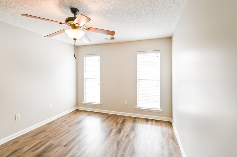 2,400/Mo, 4091 Becky Sue Trl Olive Branch, MS 38654 Bedroom View