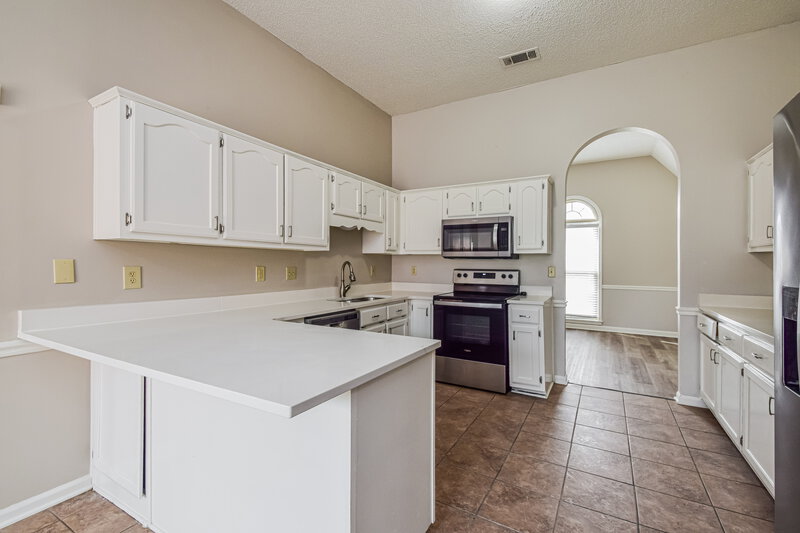 2,390/Mo, 1806 Lichfield Ct Cordova, TN 38016 Kitchen View