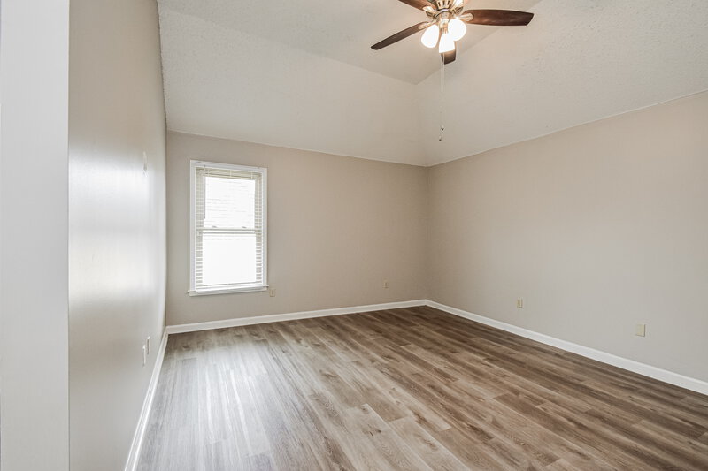 2,390/Mo, 1806 Lichfield Ct Cordova, TN 38016 Main Bedroom View 2