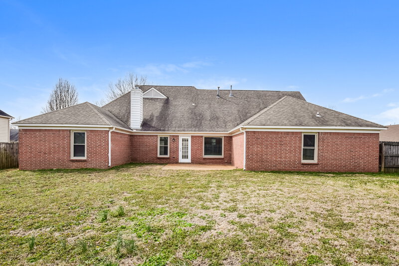 2,390/Mo, 1806 Lichfield Ct Cordova, TN 38016 Rear View