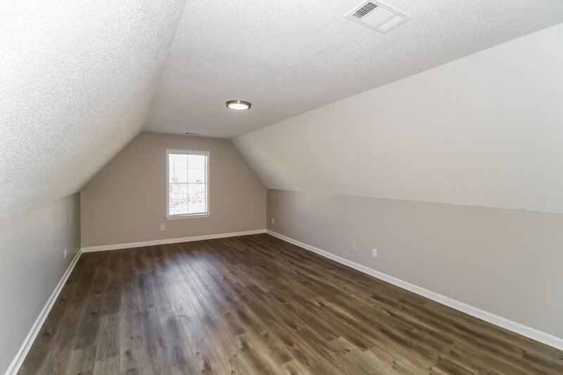 2,285/Mo, 80 Whispering Creek Dr Oakland, TN 38060 Bedroom View 2