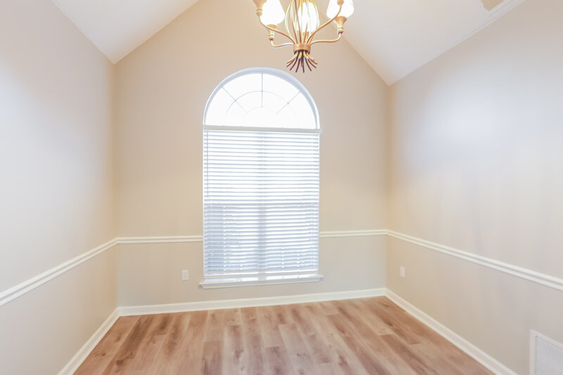 1,800/Mo, 8059 Delta Lakes Blvd Walls, MS 38680 Dining Room View