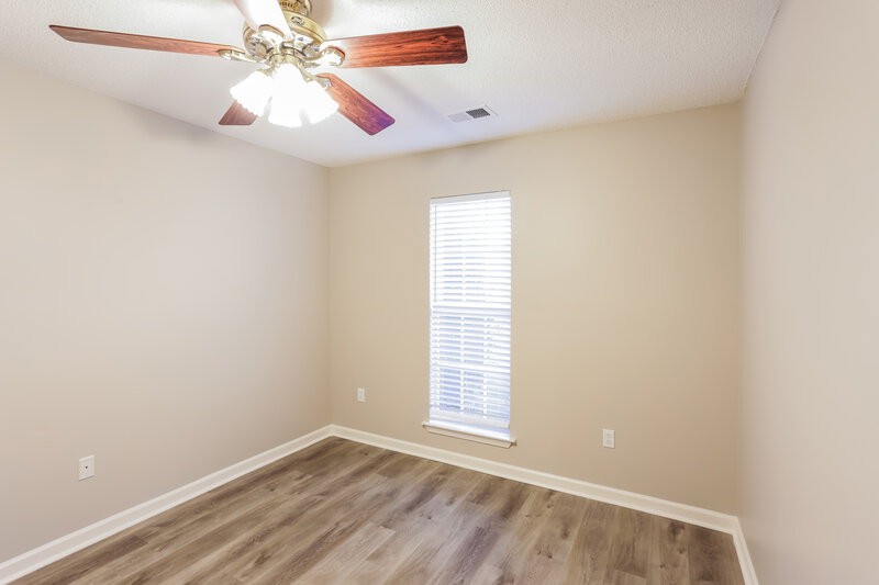 1,800/Mo, 8059 Delta Lakes Blvd Walls, MS 38680 Bedroom View