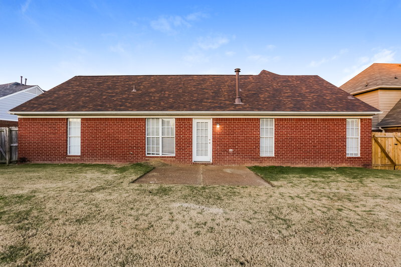 1,800/Mo, 8059 Delta Lakes Blvd Walls, MS 38680 Rear View
