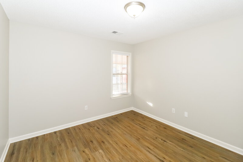 2,110/Mo, 215 Lakewood Dr Oakland, TN 38060 Bedroom View