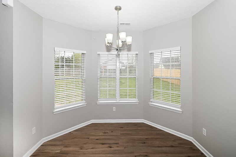 1,900/Mo, 2785 Pinnacle Dr Southaven, MS 38672 Dining Room View