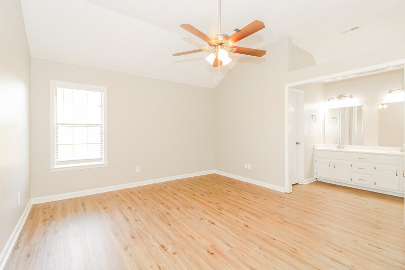 1,715/Mo, 7254 Schilling Cv W Memphis, TN 38125 Main Bedroom View 2