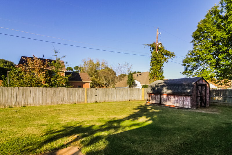 1,970/Mo, 5030 Baywood Dr Millington, TN 38053 Rear View