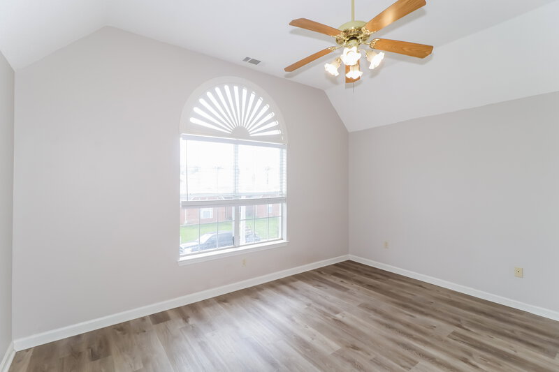 1,730/Mo, 784 Breeze Way Cordova, TN 38018 Main Bedroom View