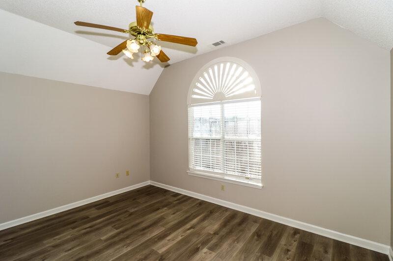 2,560/Mo, 784 Breeze Way Cordova, TN 38018 Main Bedroom View 2