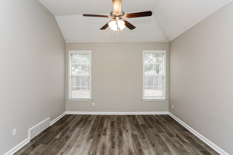2,120/Mo, 4969 Shaws Ridge Trl Arlington, TN 38002 Main Bedroom View