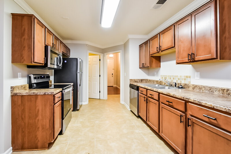 1,980/Mo, 7214 Grapetree Trl Cordova, TN 38018 Kitchen View 2