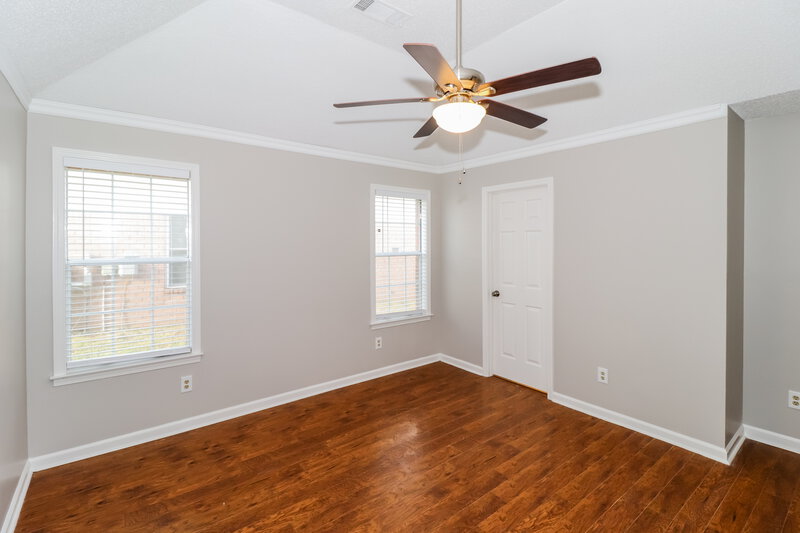2,530/Mo, 2268 Lake Hill Ct Memphis, TN 38016 Main Bedroom View
