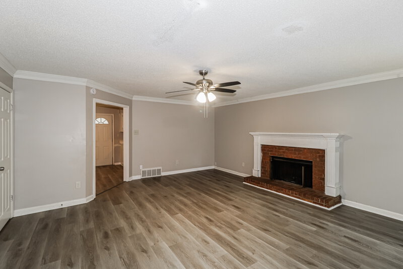 2,075/Mo, 329 Locust Grove Dr Memphis, TN 38018 Living Room View