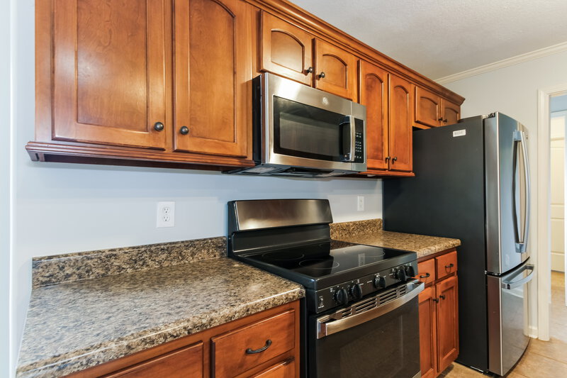 1,875/Mo, 480 Lakewood Dr Oakland, TN 38060 Kitchen View