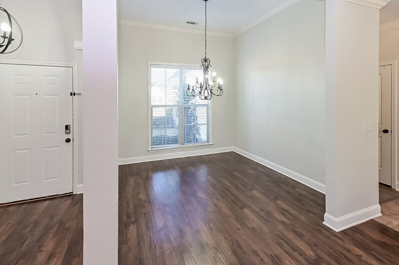 2,410/Mo, 1345 Bending Oak W Hernando, MS 38632 Dining Room View