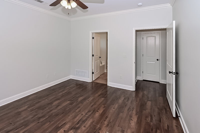 2,410/Mo, 1345 Bending Oak W Hernando, MS 38632 Main Bedroom View 2