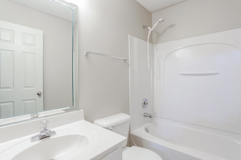 1,710/Mo, 871 Galyon Dr Southaven, MS 38671 Bathroom View