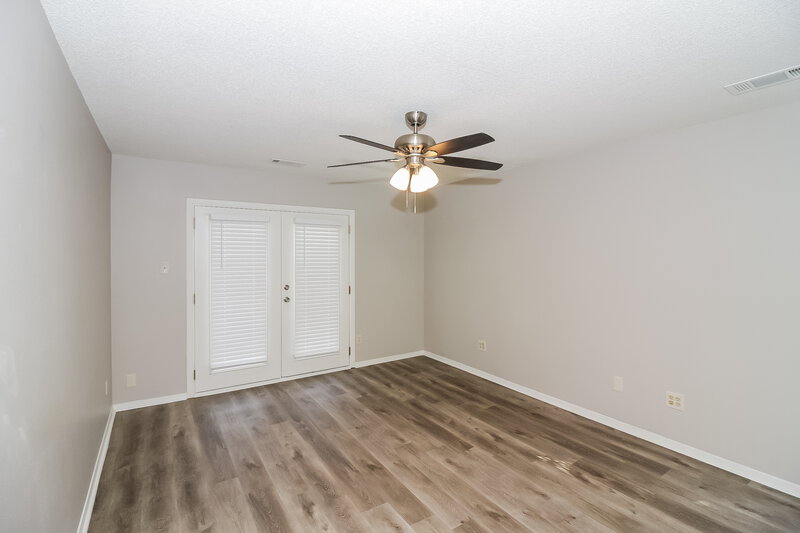 2,205/Mo, 399 Reksten Cv Cordova, TN 38018 Main Bedroom View